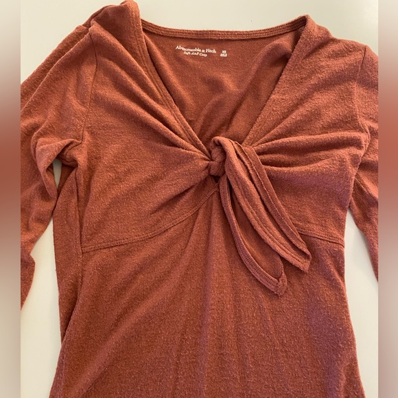 Abercrombie & Fitch Women’s bodysuit size xs, color burnt red - Picture 2 of 4